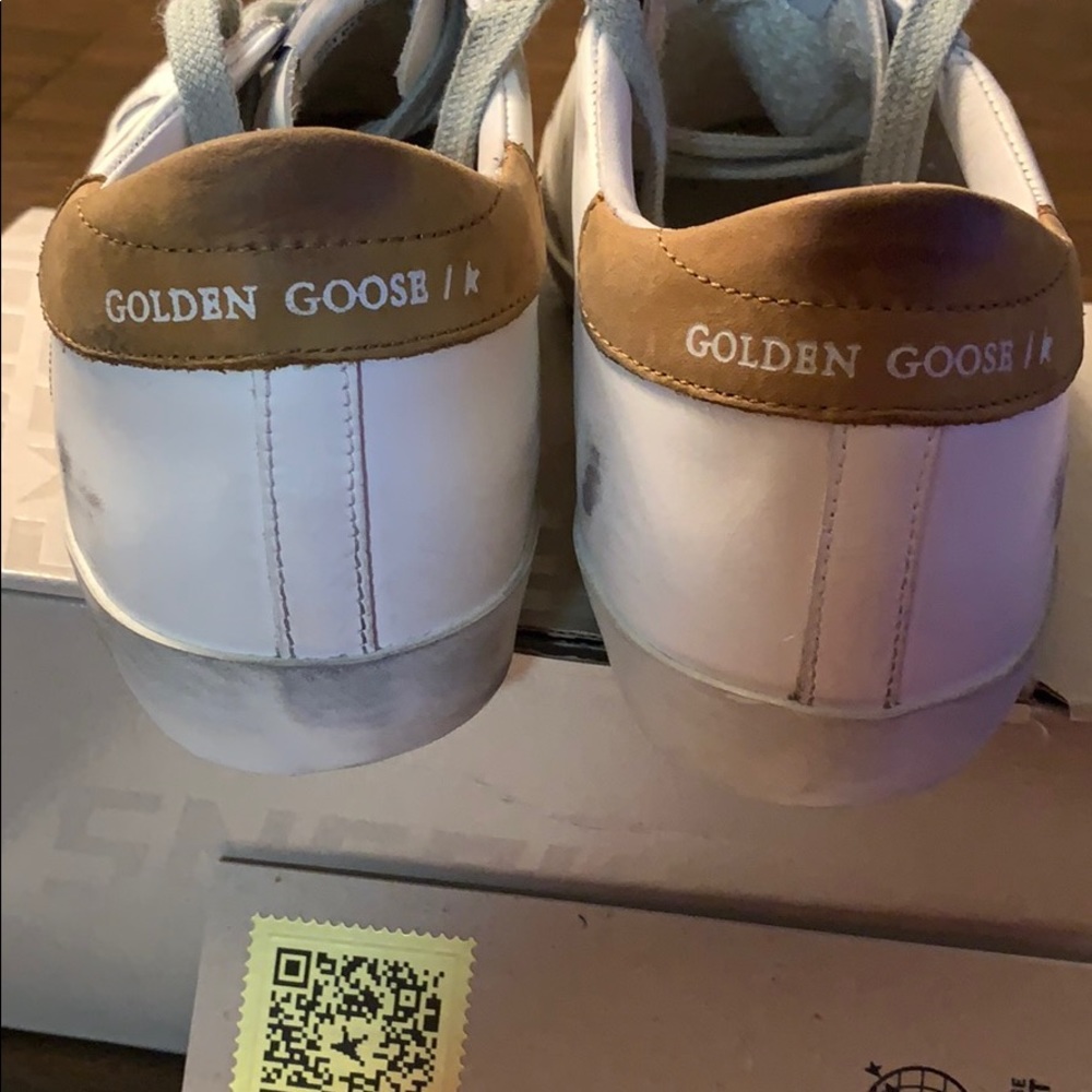 Golden Goose Sneakers - Picture 5 of 5